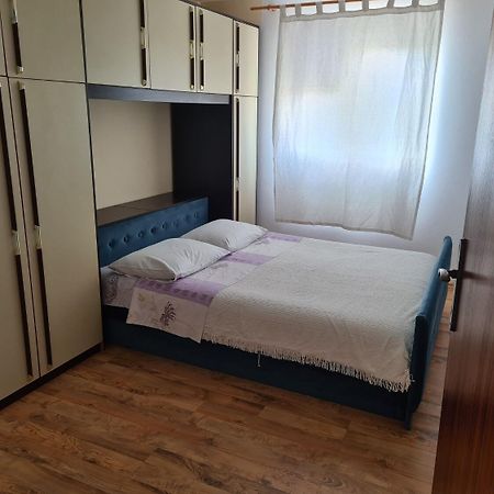נין Apartments Stosa מראה חיצוני תמונה