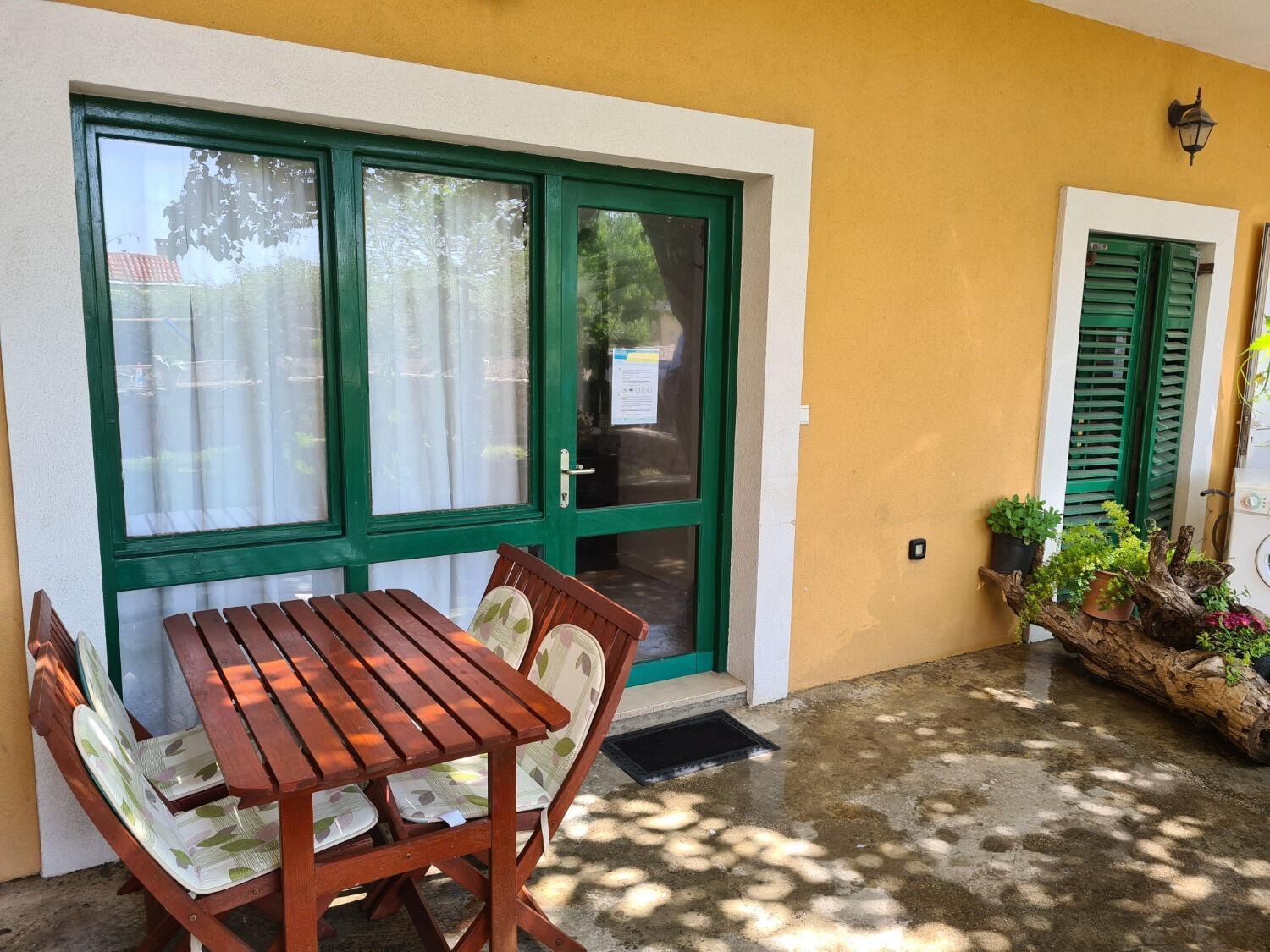 נין Apartments Stosa מראה חיצוני תמונה