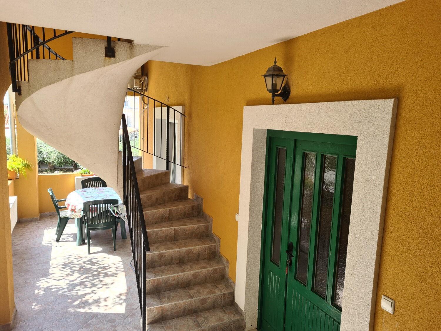 נין Apartments Stosa מראה חיצוני תמונה